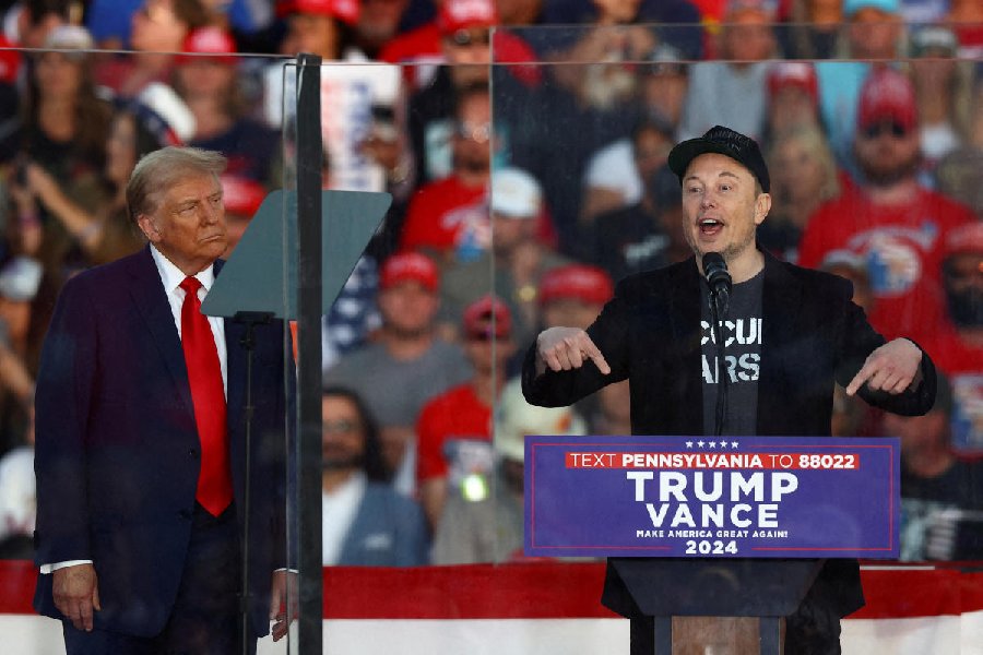 Trump threatens Musk
